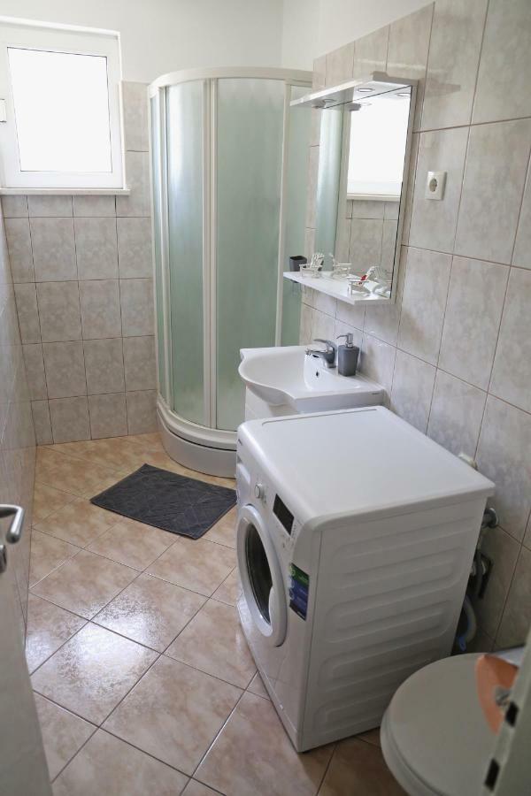 Apartment Eva Корчула Экстерьер фото